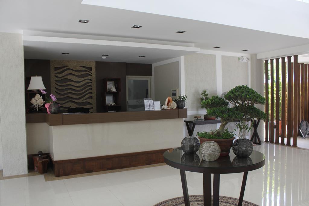 The Reef Hotel And Residences Olongapo Dış mekan fotoğraf