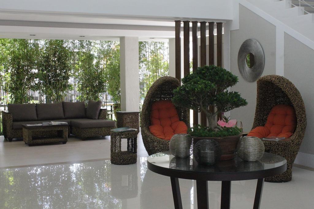 The Reef Hotel And Residences Olongapo Dış mekan fotoğraf